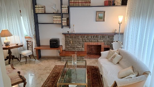 Foto Villa bifamiliare a Rosignano Marittimo Rosignano Solvay di 120 m²