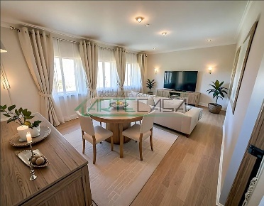 Foto Appartamento a Pontedera Oltrera di 112 m² con 5 locali in vendita
