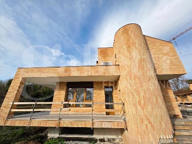 Foto Villa unifamiliare in Vicolo Del Conte 70, Roma di 234 m² con 3 locali