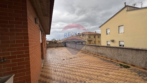 Foto Appartamento in Via Fiamenga, Foligno in vendita