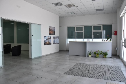 Foto Ufficio a Matera di 424 m² con 18 locali in vendita