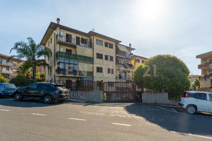 Foto Appartamento in Via Santa Elia snc, Gravina di Catania Centro