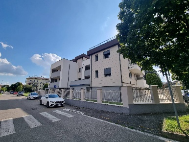 Foto Appartamento in VIA RESPIGHI, Gorgonzola di 118 m² con 3 locali