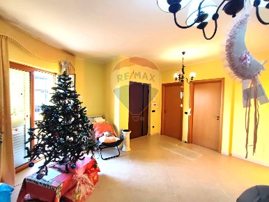 Foto Villa bifamiliare in Località Feroni, Sessa Aurunca Carano di 258 m²