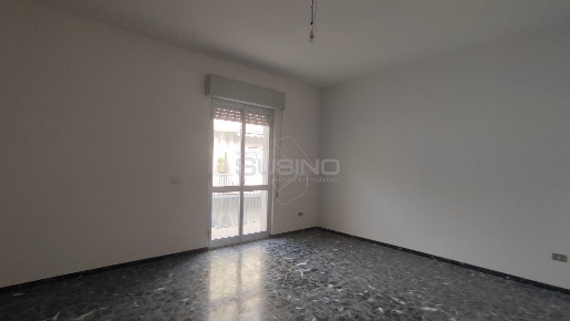 Foto Appartamento in VIA ZAPPULLA, Floridia di 126 m² con 5 locali
