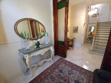 Foto Appartamento in Vias Leonardo da Vinci, Fucecchio Centro di 175 m²