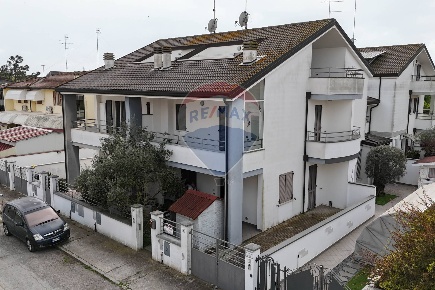 Foto Villa bifamiliare in Via Rimini, Comacchio Lido degli Estensi