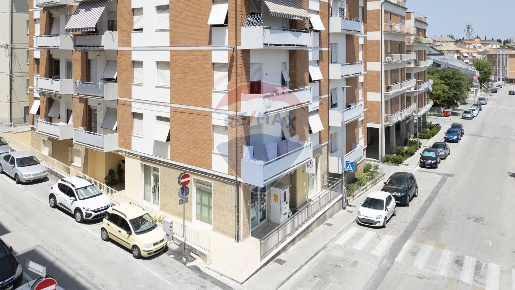 Foto Appartamento in Bonacci Brunamonti, Recanati Centro di 141 m²