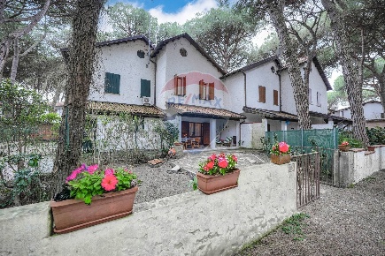 Foto Villa a schiera in Via Leoncavallo, Comacchio Lido di Spina di 80 m²