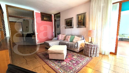 Foto Appartamento a Follonica Zona Nuova, Pratoranieri di 140 m² in vendita