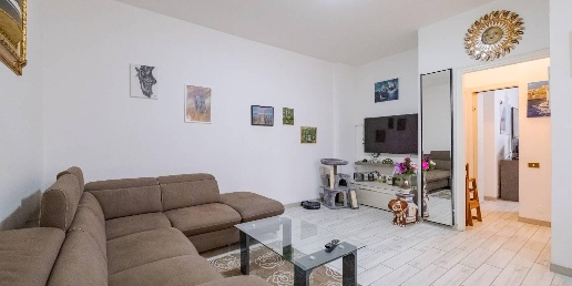Foto Appartamento in VIA Filzi 8, Senago di 190 m² con 4 locali in vendita