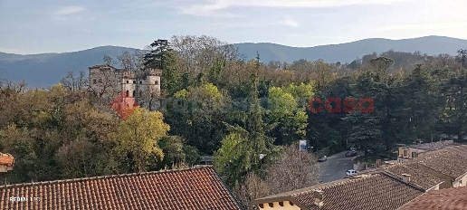 Foto Appartamento in Via Ospedale Vecchio 16, Ceccano Centro di 240 m²