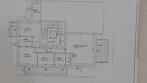 Foto Appartamento in Via candia 2, Pietrasanta di 130 m² con 5 locali