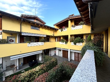 Foto Appartamento in VIA GIOACCHINO ROSSINI, Gorgonzola di 140 m²