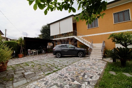 Foto Villa a Pietrasanta in vendita