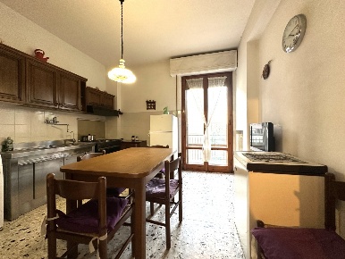 Foto Appartamento in VIA ZNOYMO, Pontassieve Centro di 80 m² con 4 locali