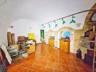 Foto Appartamento in Via Parini, Palo del Colle di 90 m² con 3 locali