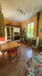 Foto Appartamento a Pietrasanta di 60 m² con 3 locali in vendita