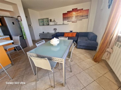 Foto Appartamento in Viale Roma, Pietrasanta di 75 m² con 4 locali