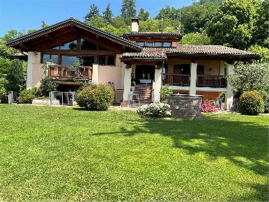 Foto Villa unifamiliare in via Salesà Lonch 24, Pergine Valsugana Centro