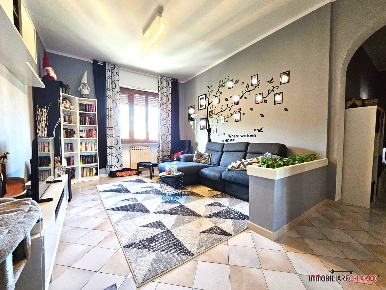 Foto Appartamento a Colle di Val d'Elsa Colle Bassa, Via Gramsci di 120 m²