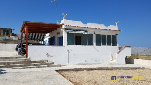 Foto Villa unifamiliare in Carrata Cozzarroni, Pachino di 80 m² in vendita