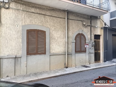 Foto Appartamento in Via Gramsci, Acquaviva delle Fonti di 81 m² in vendita
