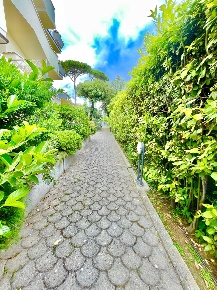 Foto Appartamento a Pietrasanta di 45 m² con 3 locali in affitto