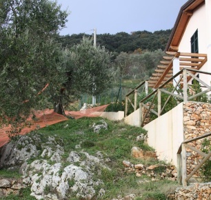 Foto Villa unifamiliare a Pietrasanta di 150 m² con 5 locali in vendita