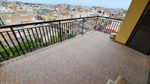 Foto Appartamento a Floridia di 110 m² con 4 locali in vendita