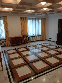 Foto Appartamento a Sarzana Centro di 166 m² con 6 locali in vendita