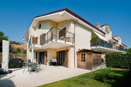 Foto Appartamento in Via Rocca di Papa 5, Grottaferrata Centro di 100 m²