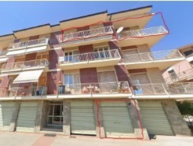 Foto Appartamento in Via Luigi Einaudi 3, Mondovì Breo di 139 m² in aste