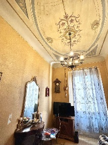 Foto Appartamento a Sarzana Centro di 151 m² con 5 locali in vendita