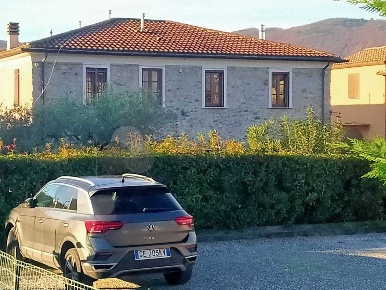 Foto Appartamento in Via Mazzini 23, Sarzana Centro di 56 m² con 2 locali