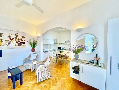 Foto Appartamento a Pietrasanta con 3 locali in affitto