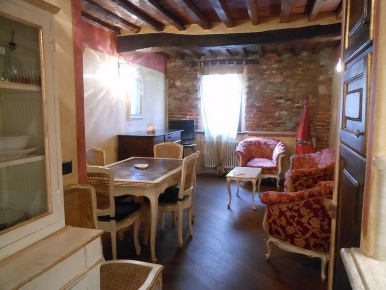 Foto Appartamento a Pietrasanta di 75 m² con 4 locali in affitto