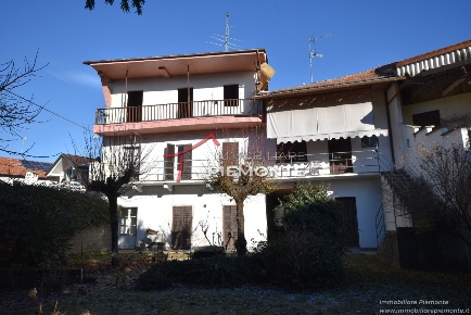 Foto Appartamento a Borgomanero in vendita