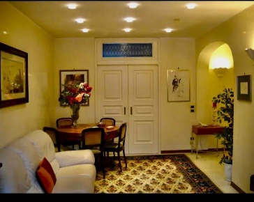 Foto Appartamento a Pietrasanta di 90 m² con 4 locali in vendita