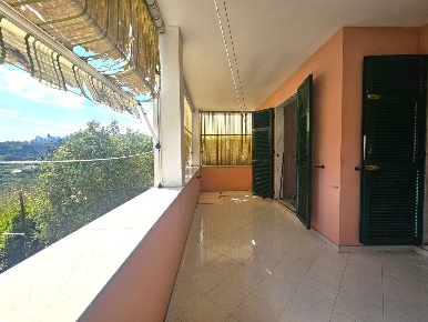 Foto Villa unifamiliare in Via dei Molini 202, Sarzana di 276 m² in vendita