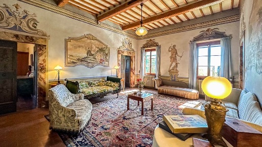 Foto Villa unifamiliare in Via Montebono Torre 1, Fucecchio di 300 m²