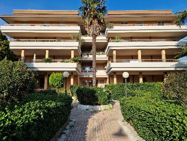 Foto Appartamento in Via Olaf Palme 2, Bastia Umbra Bastia di 150 m²