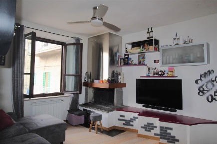 Foto Appartamento a Colle di Val d'Elsa Colle Bassa, Via Gramsci di 92 m²