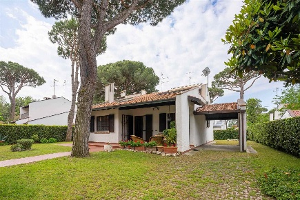 Foto Villa in Via Leoncavallo 123, Comacchio in vendita