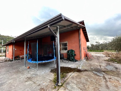 Foto Villa unifamiliare in C.DA SCARLATA - TORRE, San Cataldo di 146 m²