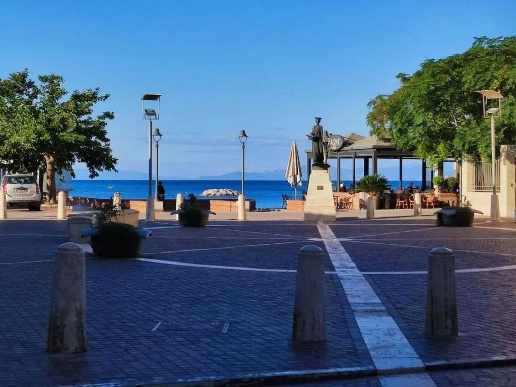 immagine annuncio 1 di 8