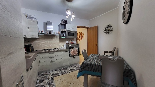 Foto Appartamento in via trieste, Montalto Uffugo Settimo di 88 m²