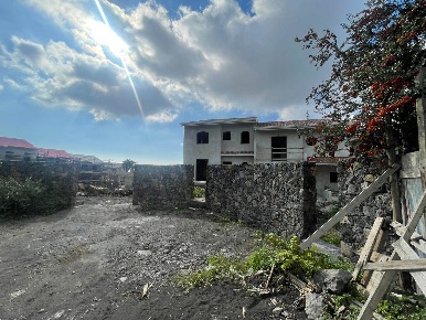 Foto Villa a schiera a San Giovanni la Punta Centro di 120 m² con 5 locali
