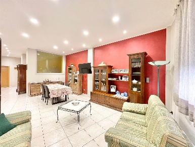 Foto Appartamento in Via Ciro Menotti 30, Biancavilla in vendita