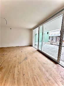Foto Appartamento in via Bachelet 69, Vigonza Centro di 107 m² con 8 locali